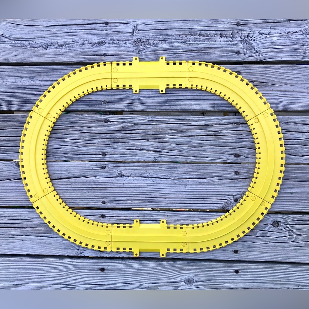 Vintage 1972 MATTEL Yellow Train Car Vehicle Track Complete Replacement Add On